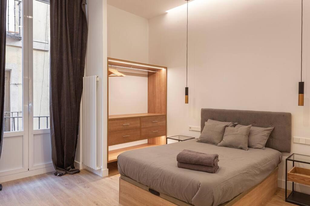 Centro III Calle Carrera De San Jeronimo 3Br 3Bh Мадрид Экстерьер фото